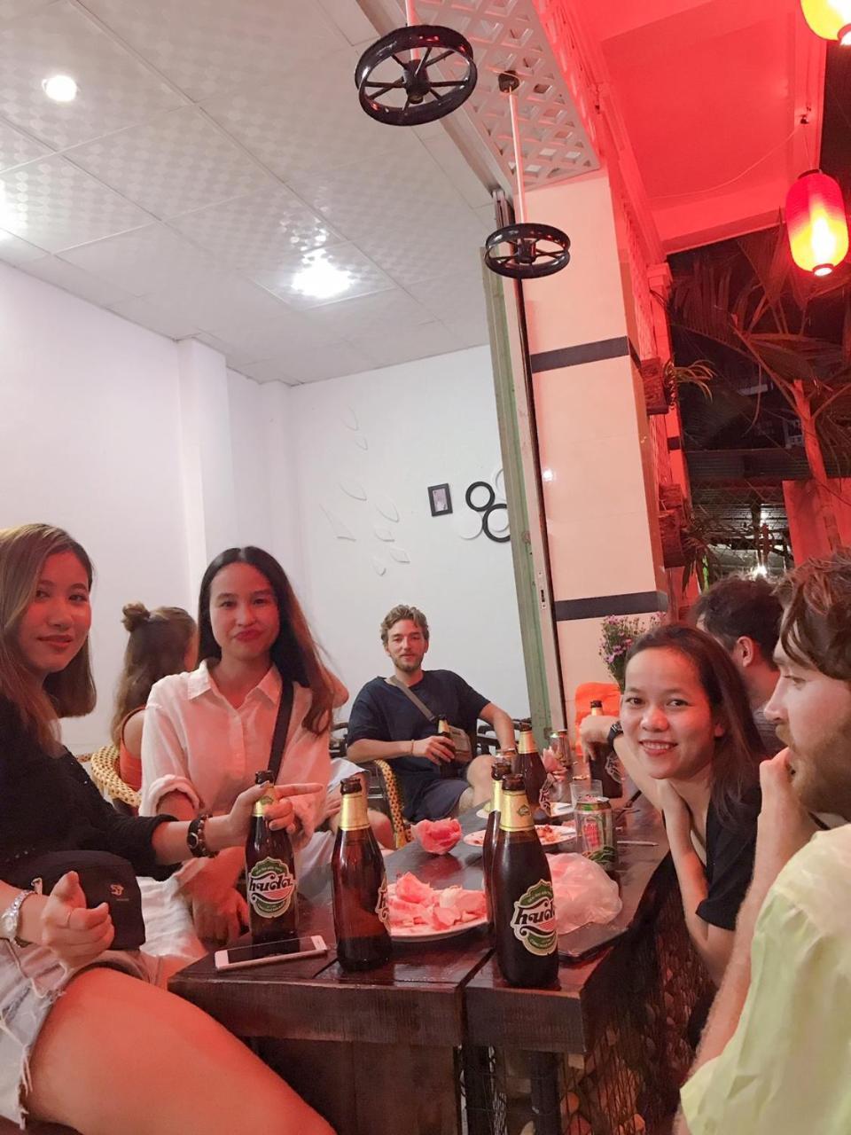 Sunshine Hostel 3 Hue Bagian luar foto