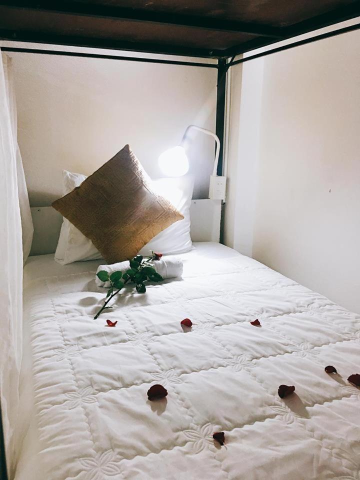 Sunshine Hostel 3 Hue Bagian luar foto