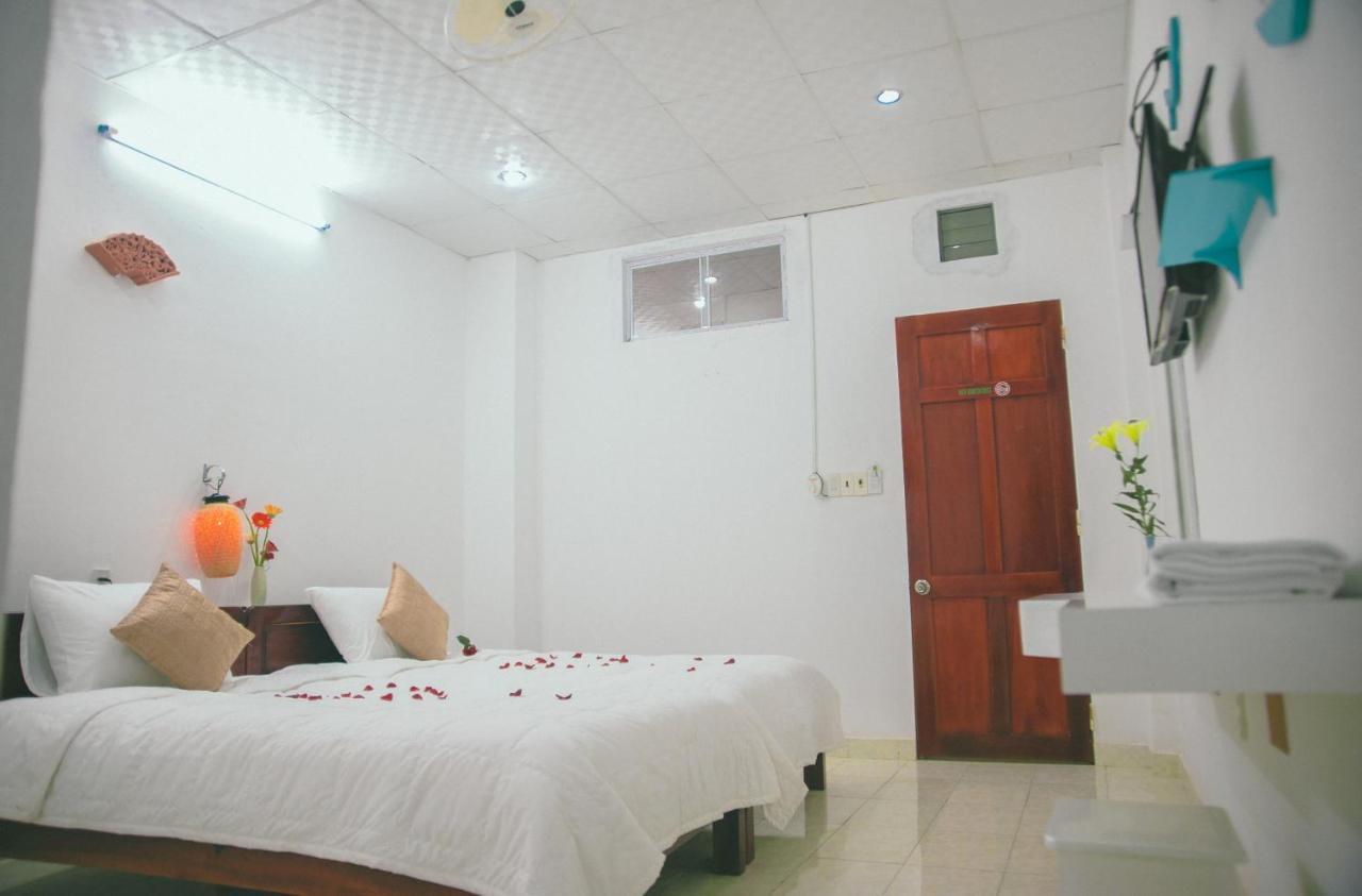 Sunshine Hostel 3 Hue Bagian luar foto