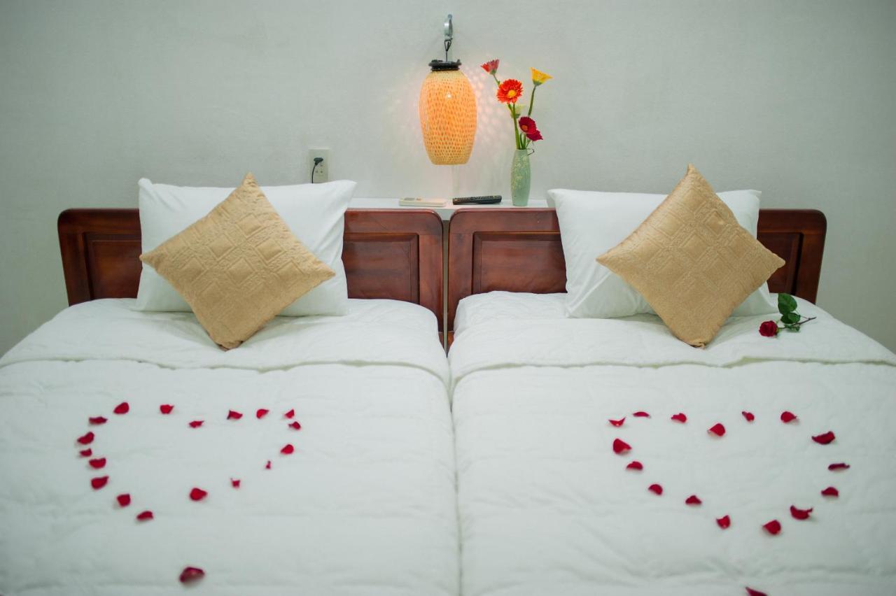 Sunshine Hostel 3 Hue Bagian luar foto