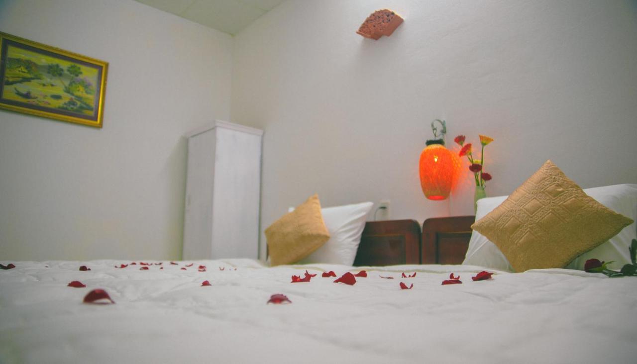 Sunshine Hostel 3 Hue Bagian luar foto