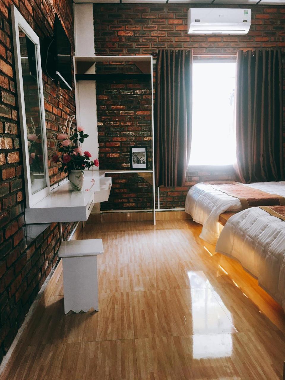 Sunshine Hostel 3 Hue Bagian luar foto
